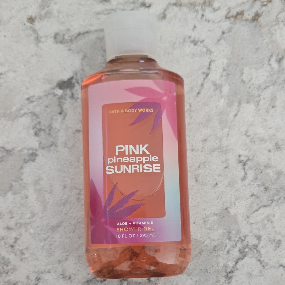Bath & Body Works Pink Pineapple Sunrise Shower Gel